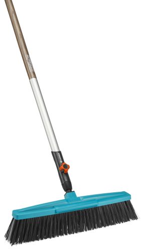 Gardena Combisystem Kerti Seprű (3622/Fanyél 130 Cm Fsc® 100%)