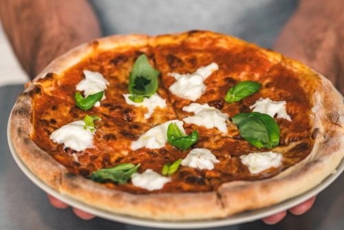 G21 Bianca multifunkciós pizzasütő, 400 °C