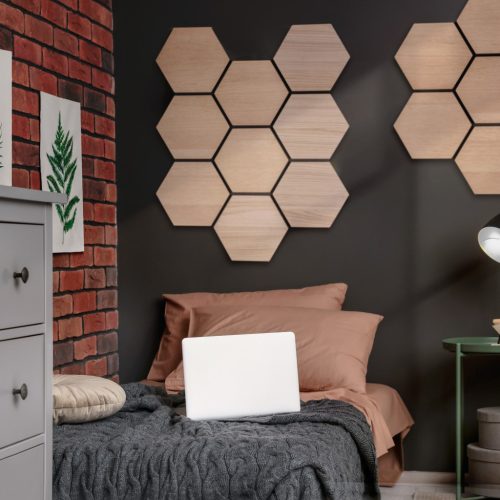 Akusztikus panel G21 81,5x66,5x2,1 cm méhsejt alakú, natúr tölgyfa