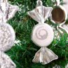 FamilyChristmas Karácsonyfadísz szett - ezüst cukor - 10 x 3,6 cm - 6 db / szett