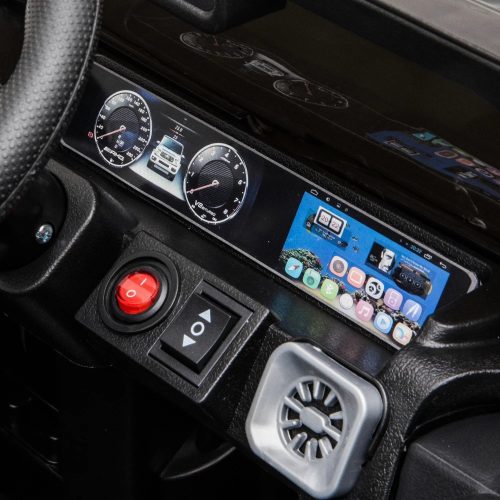 Elektromos autó Mercedes-Benz AMG fekete