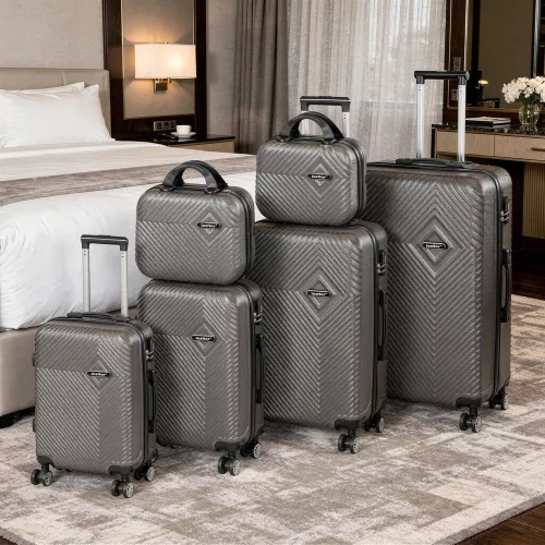 TraveLux Pro XXXXXIV gurulós bőrönd szett